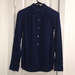 Gap Navy Button Down Shirt in Small